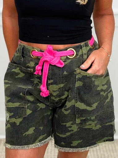 Blending in High-Rise Cotton Camo Avery Mae Shorts