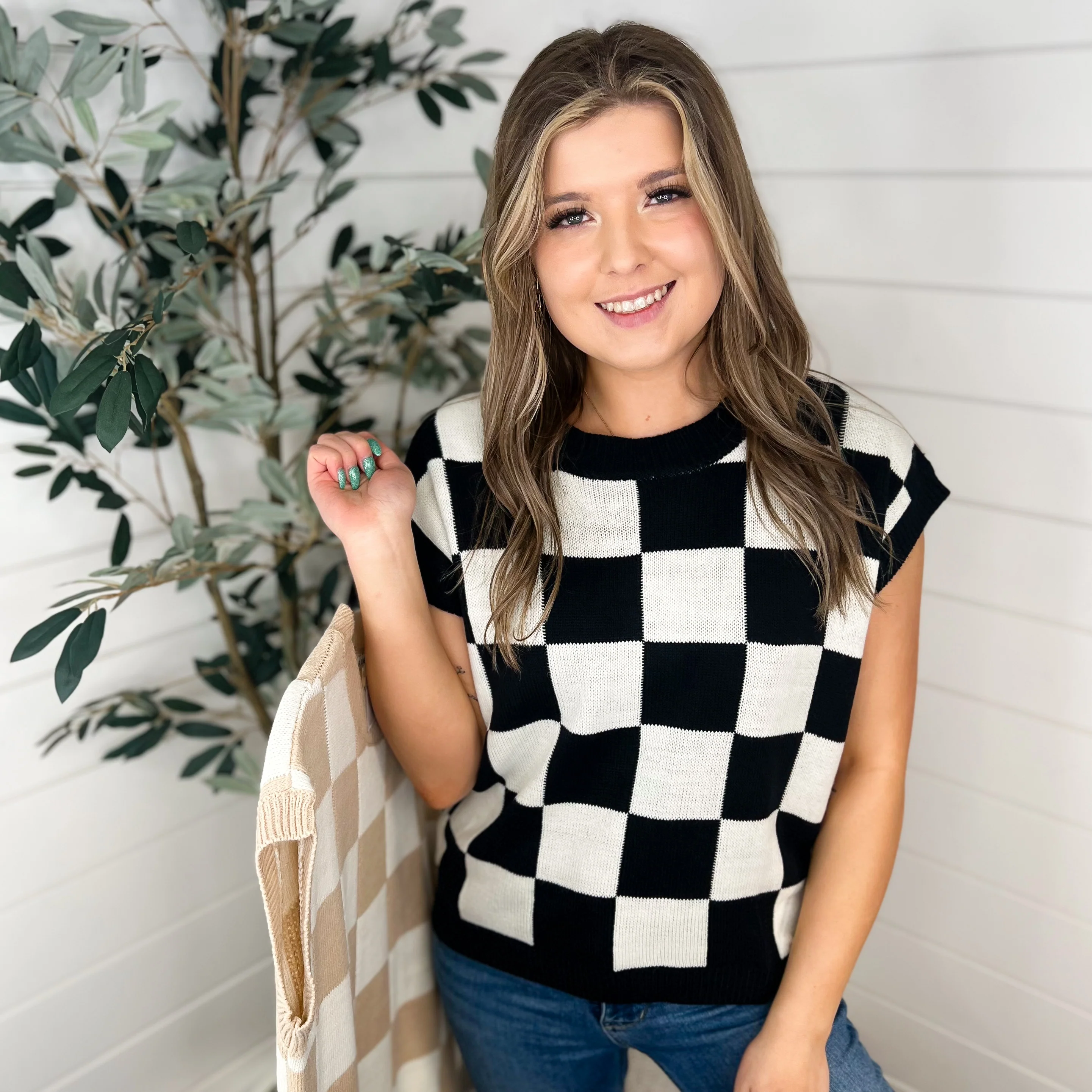 Check Me in Knit Short Sleeve Avery Mae Sweater Top - 2 colors!