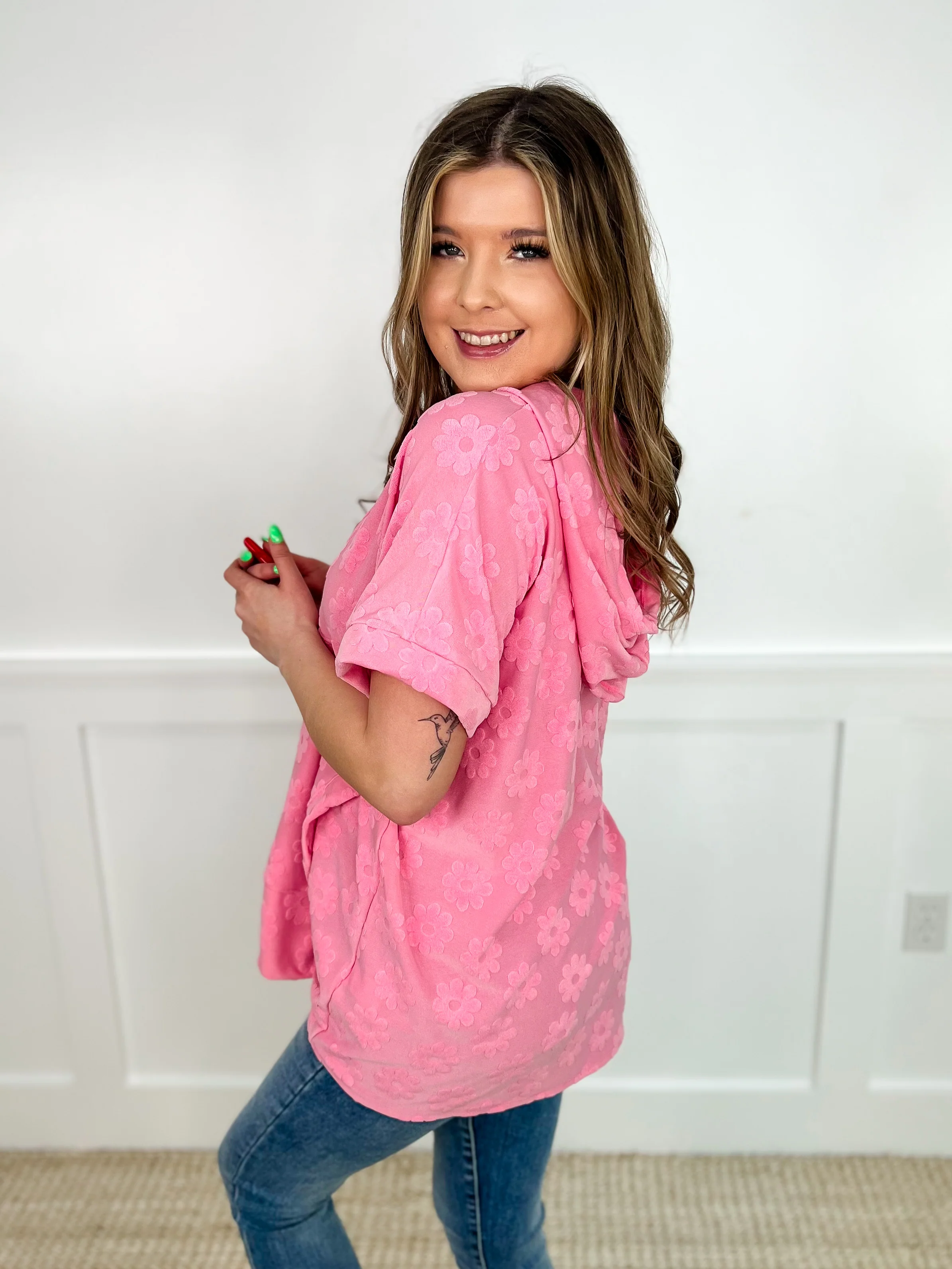 Daisy Day Short Sleeve Pink Avery Mae Hooded Top - Image 2