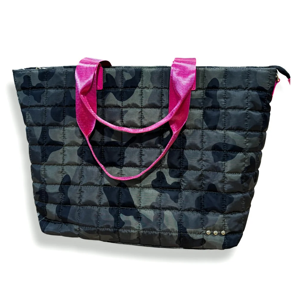 Dreamer Quilted Tote Bag - Image 6