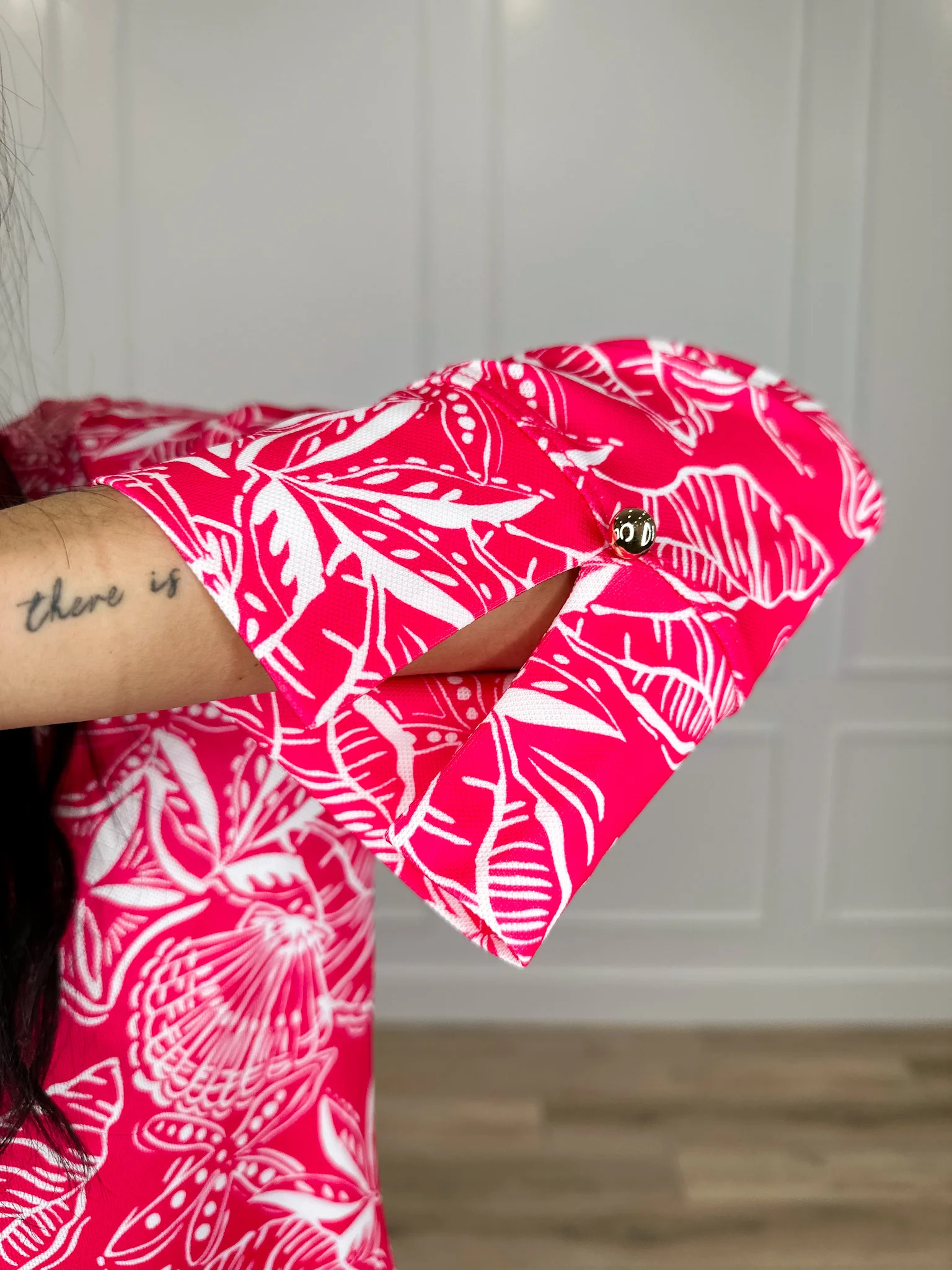 Dear Scarlett Set Me Free Lightweight 3/4 Sleeve Pink Top - Image 3