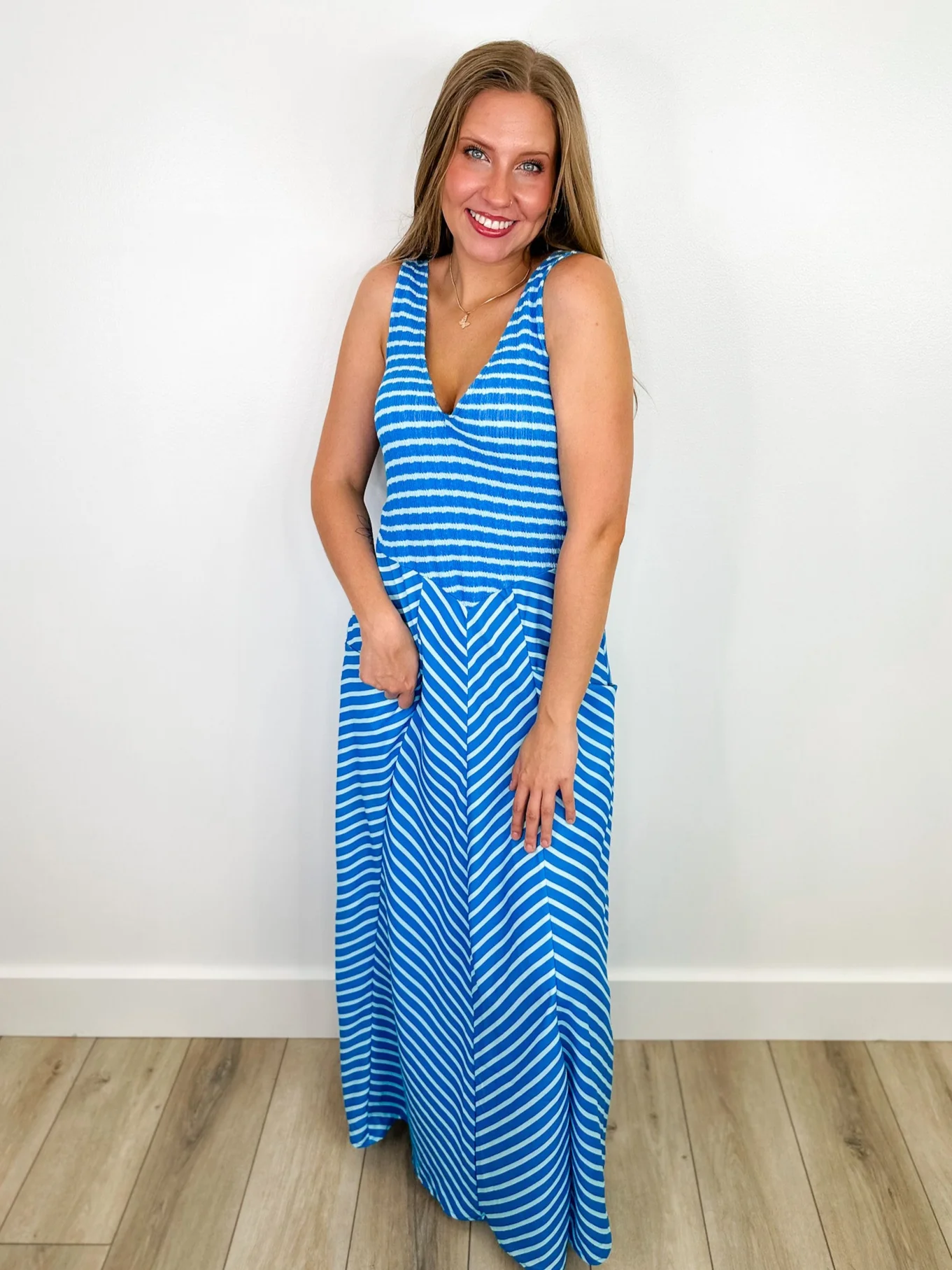 Different Paths Lightweight Avery Mae Dress - 2 colors! - Image 4