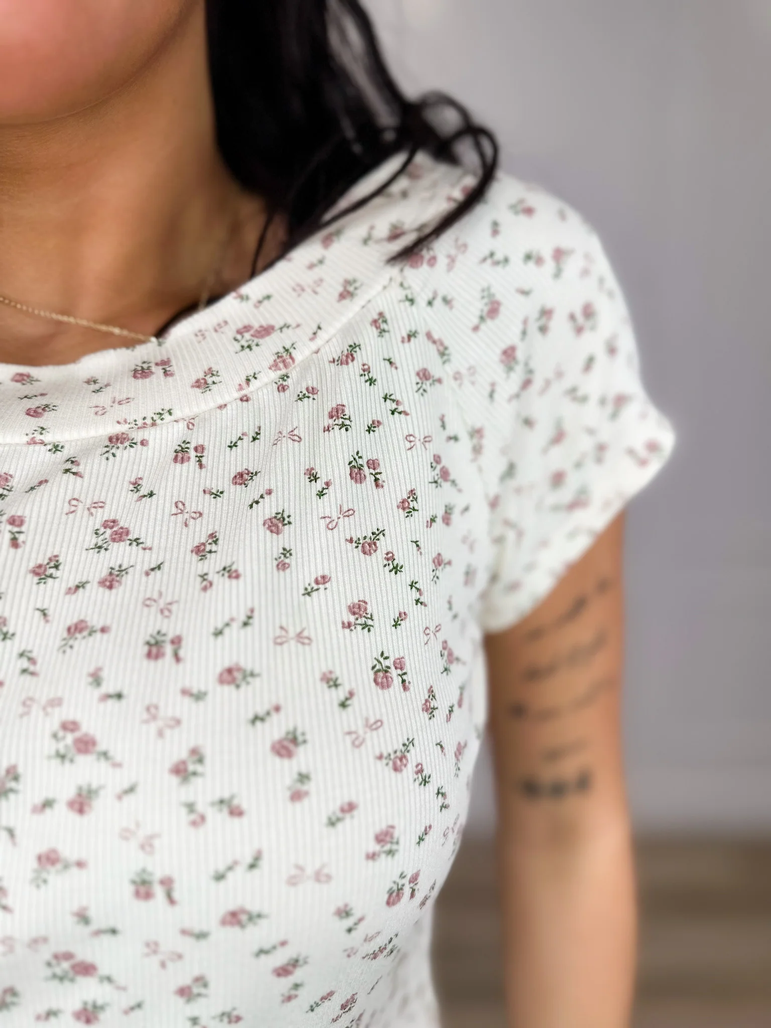 Doe & Rae Losing Control Rayon Blend Short Sleeve Cream Top - Image 3