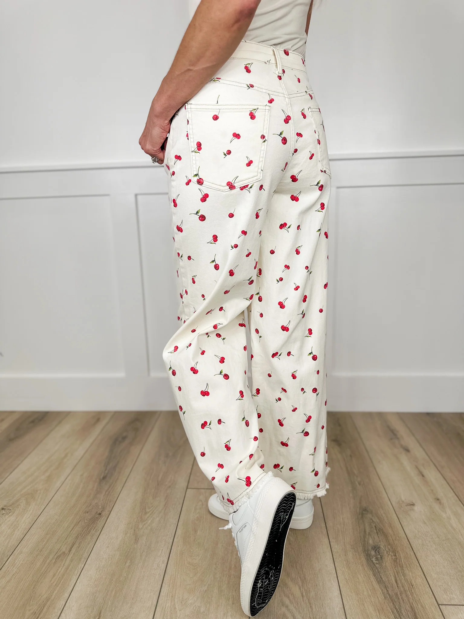 Easel Cherry Picking High-Rise Cotton Blend Wide Leg Cream Bottoms - Image 4