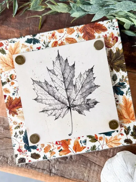 Fall Leaf Wood Shelf Sitter