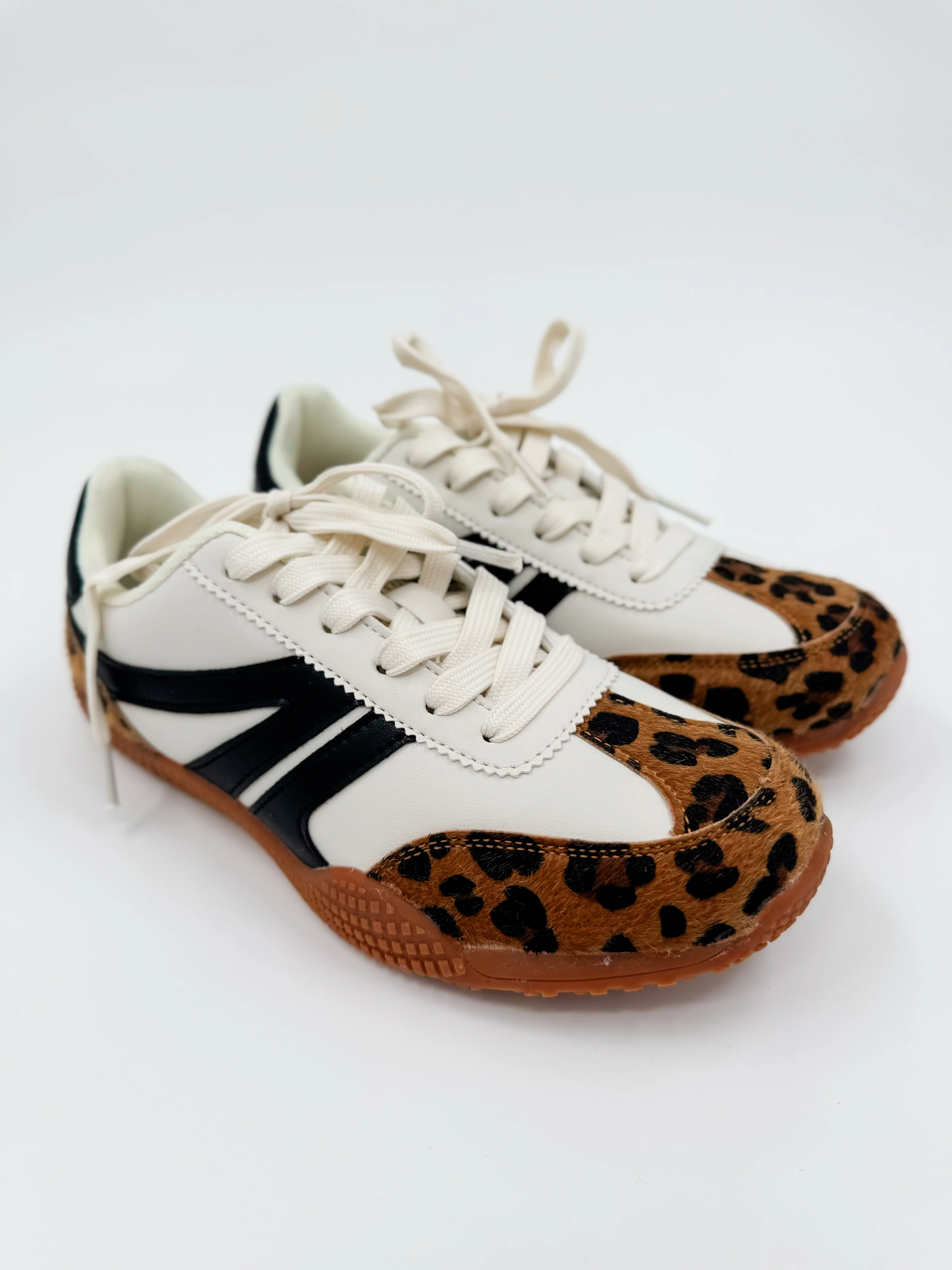 Fast & Fierce Faux Leather Cream Sneakers