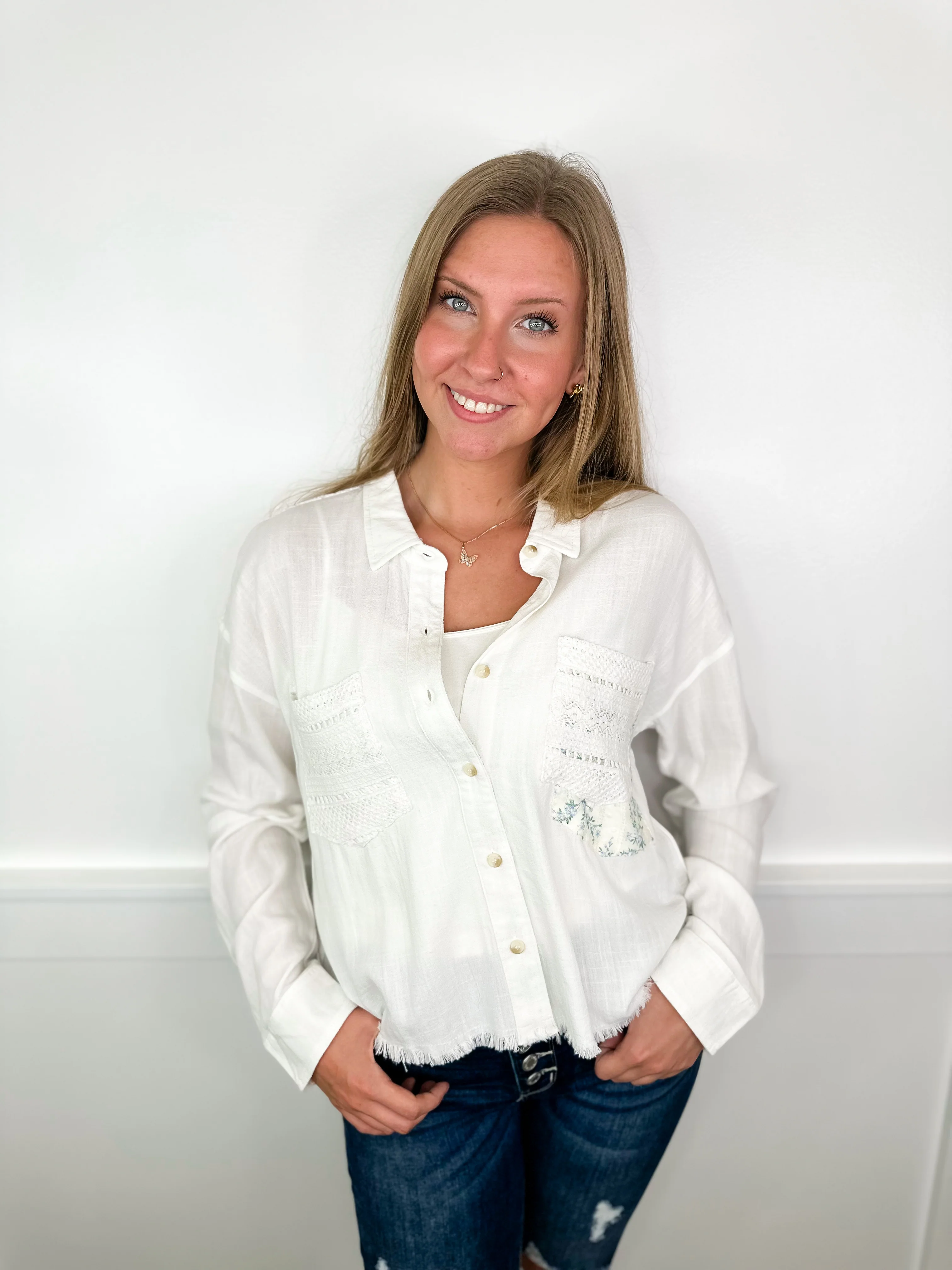 Hem & Thread Such a Great Day Knit Long Sleeve White Avery Mae Mom Cropped Button Up Top - Image 3