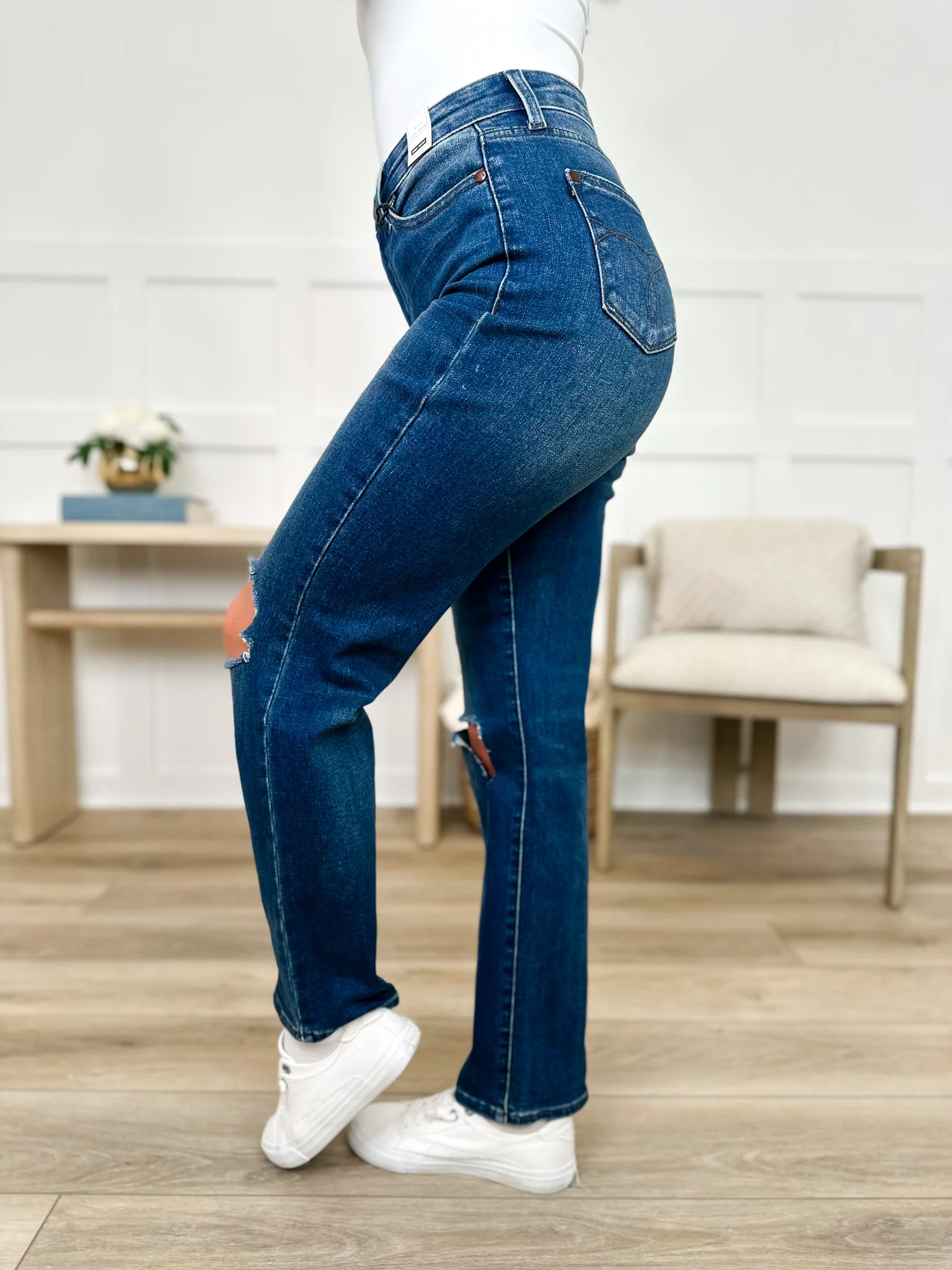 Judy Blue Janelle High-Rise Dad Jeans - Dark Wash (Distressed) - Image 5