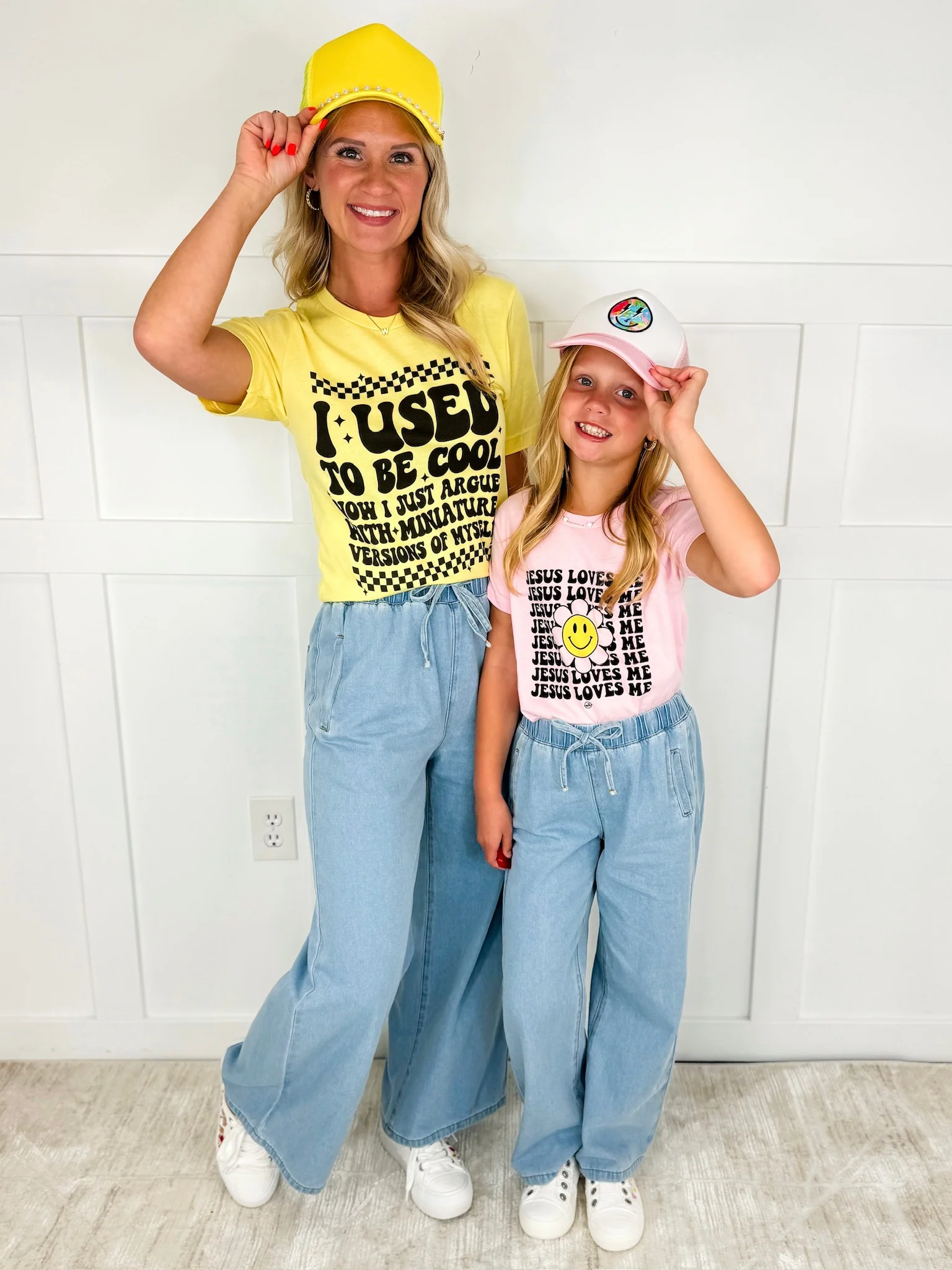 Kids Jesus Loves Me Cotton Short Sleeve Pink Avery Mae Graphic Tee Shirt