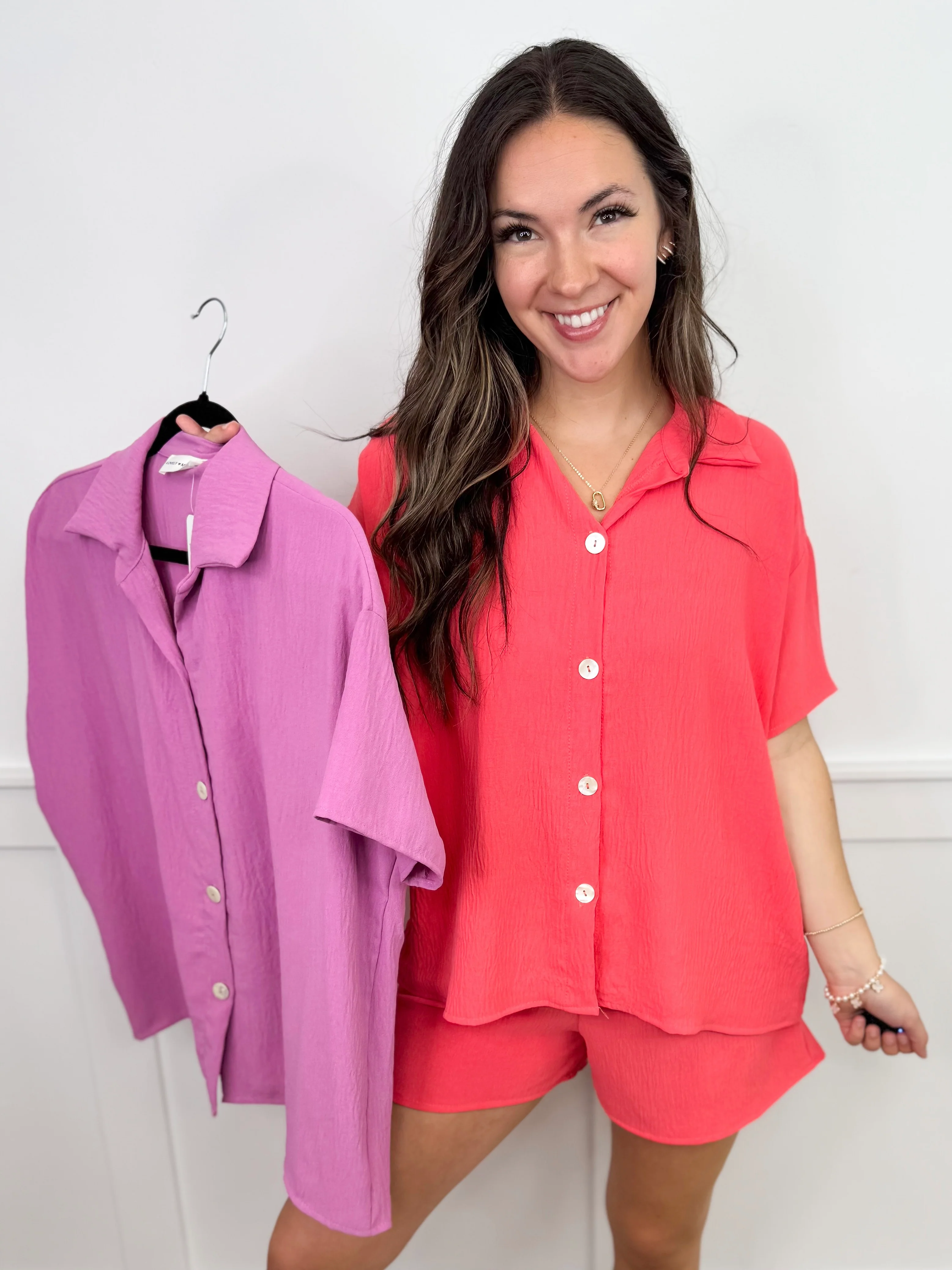 Know it All Lightweight Short Sleeve Avery Mae Button Up Top - 2 colors!