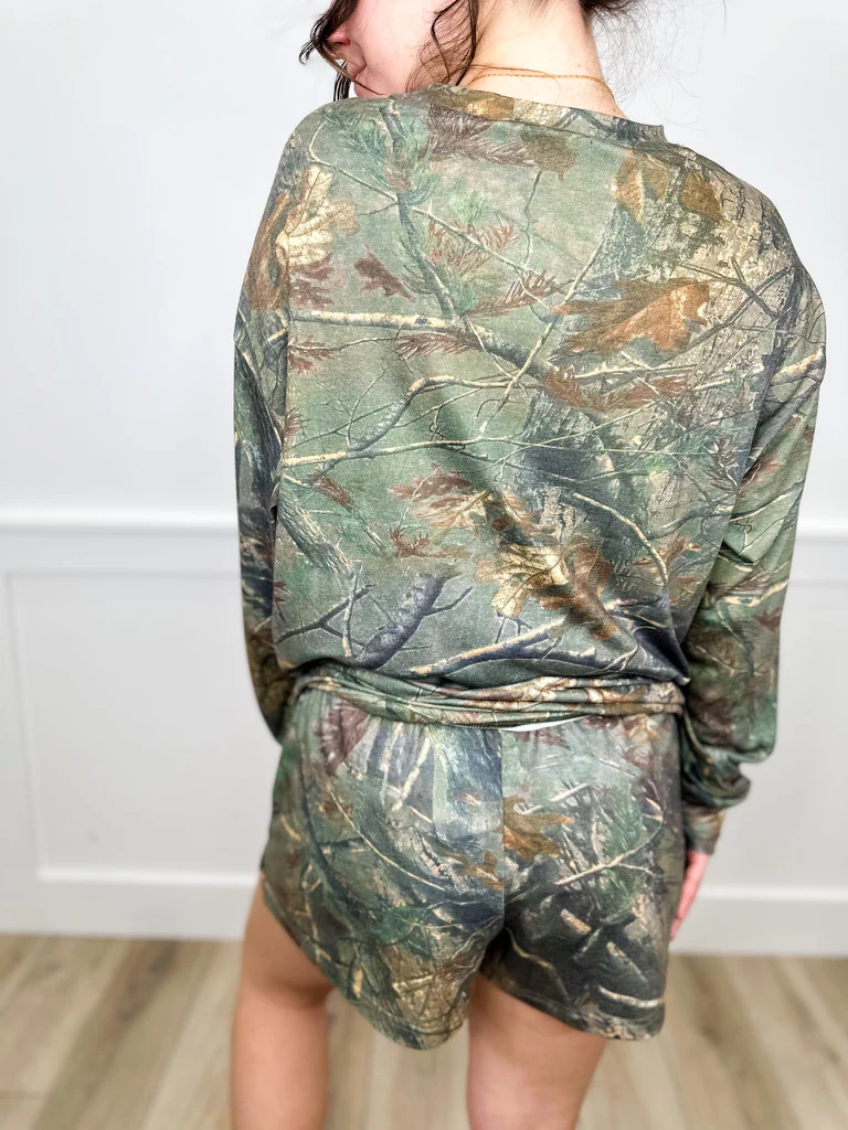 Living For the Moment High-Rise Lightweight Camo Print Avery Mae Lounge Set - Image 2