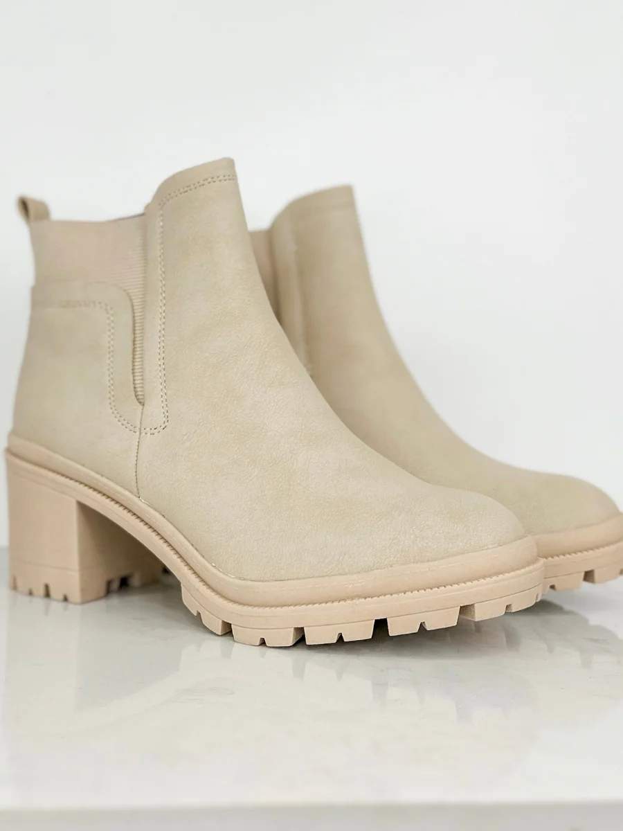 Modern Woman Faux Suede Booties - 2 colors!