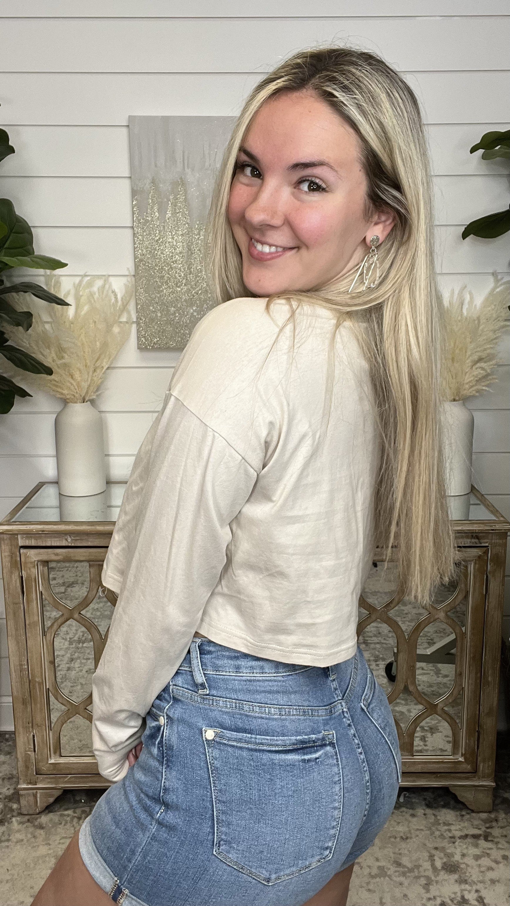 Nothin' Like You Easel Cropped Top - 2 colors! - Image 3