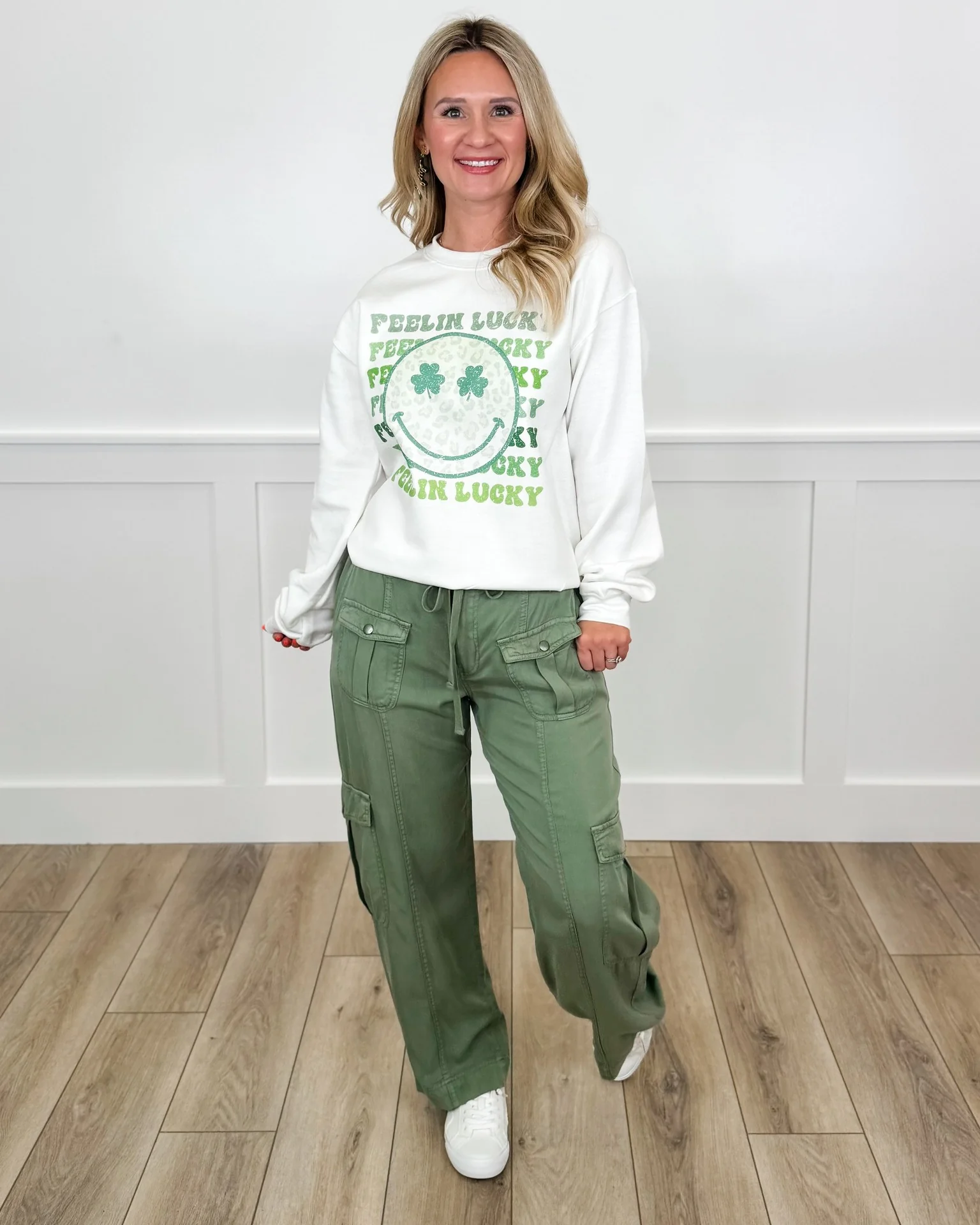 Risen Lizzie High-Rise Relaxed Fit Bottoms - Green (Cargo, Double Button, Non-Distressed) - Image 3