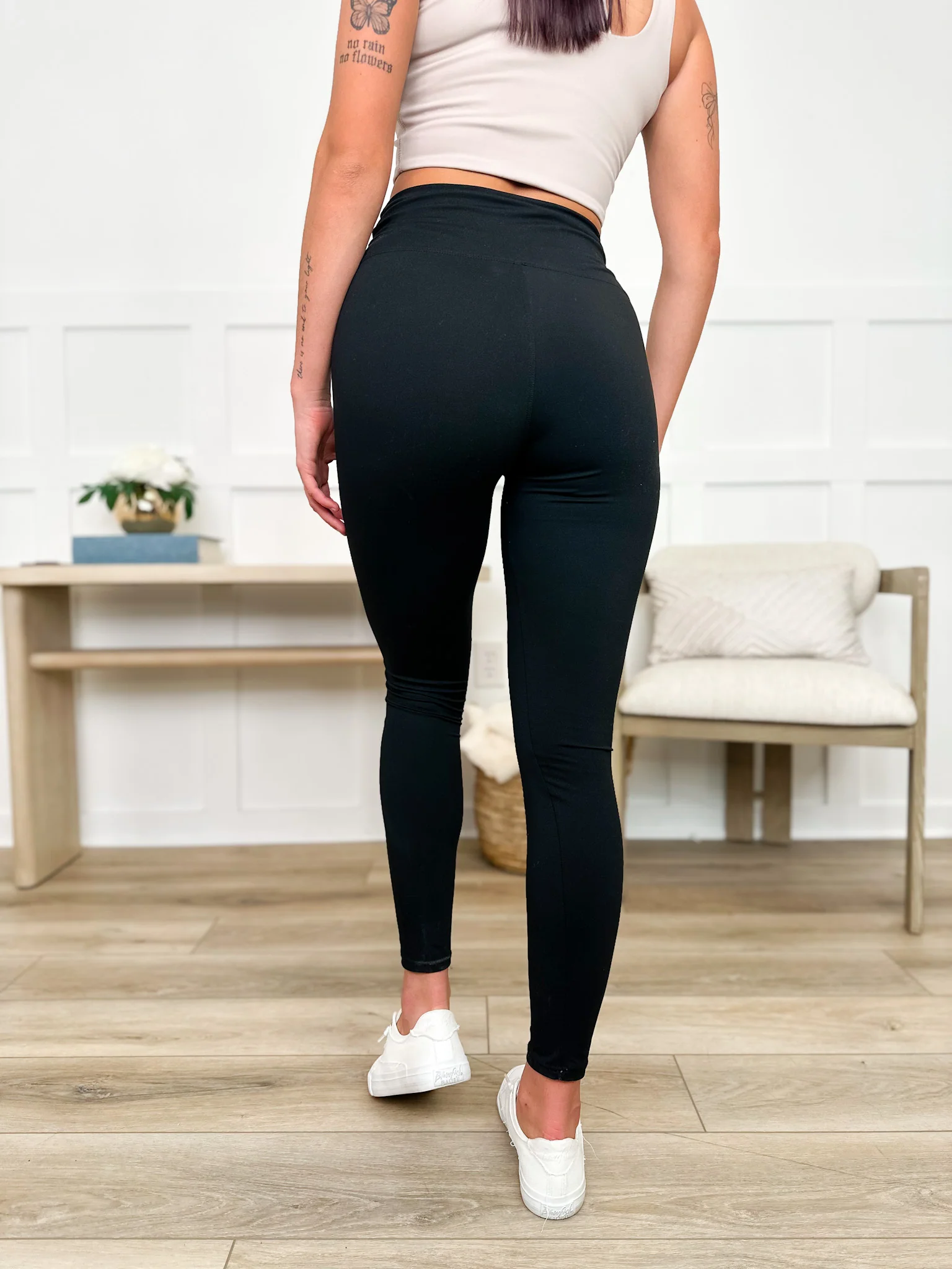 High-Rise Sleek Leggings — Black | Stay Obsessed by Avery Mae - Image 2