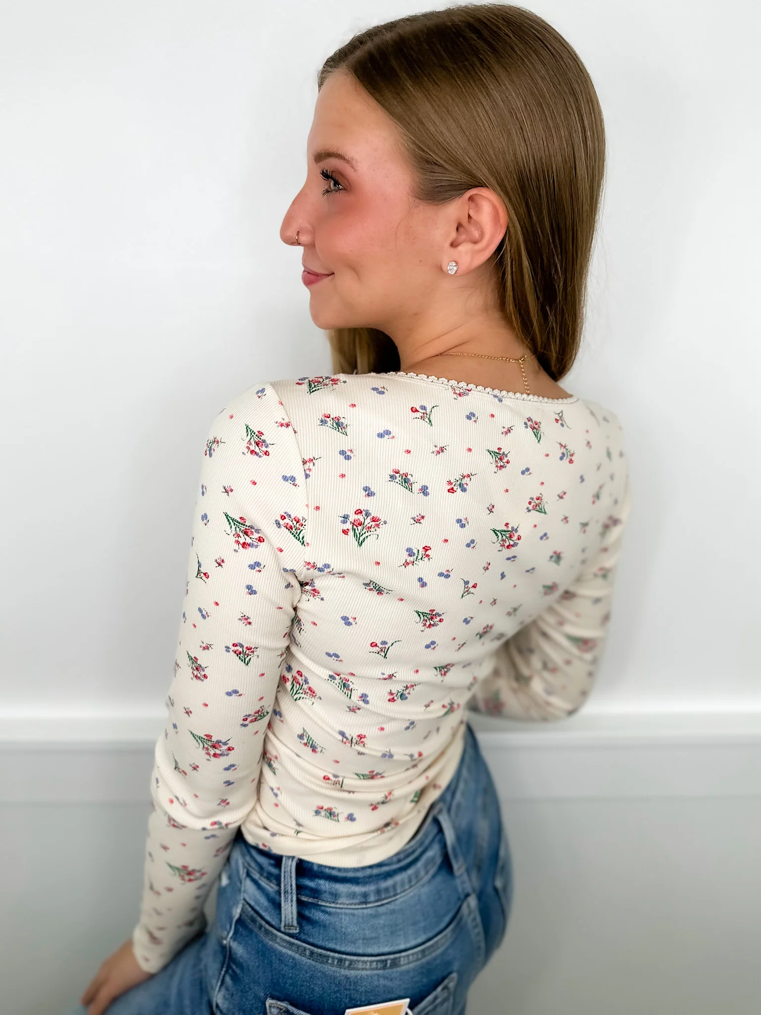 White Birch Happy Fields Cotton Blend Long Sleeve Avery Mae Mom Cropped Top - Image 2