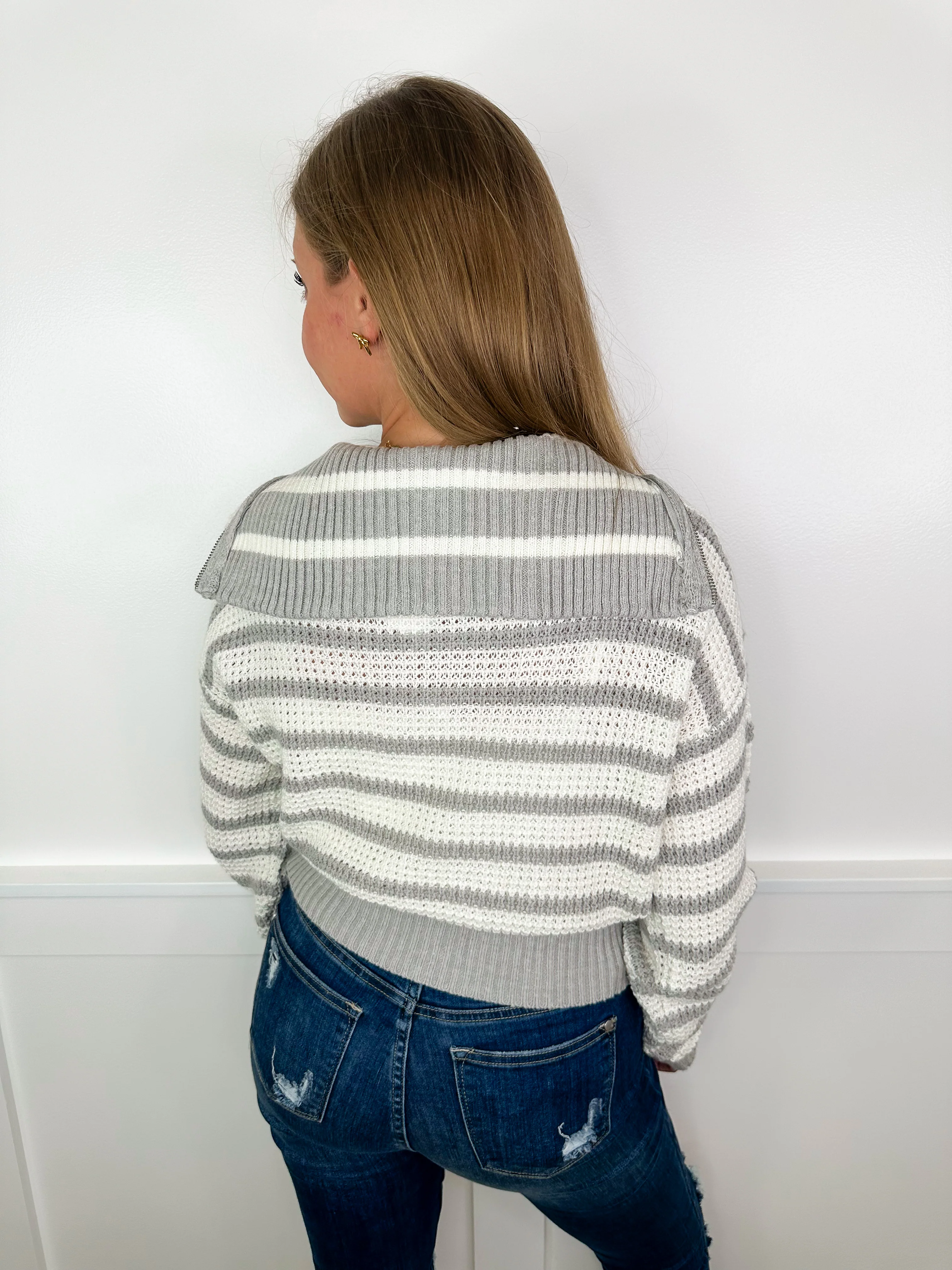 White Birch No Strings Attached Knit Long Sleeve Mom Cropped Grey Quarter Zip Sweater Top - Image 2